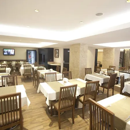 Ξενοδοχείο Grand Laleli 3*